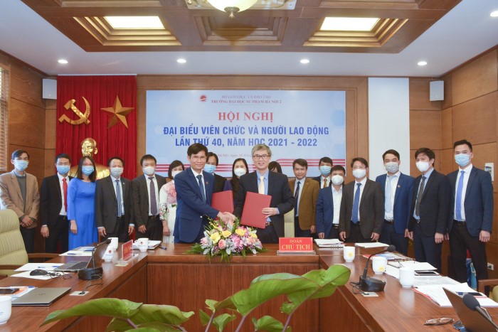 Hội nghị đại biểu viên chức, người lao động lần thứ 40, năm học 2021-2022